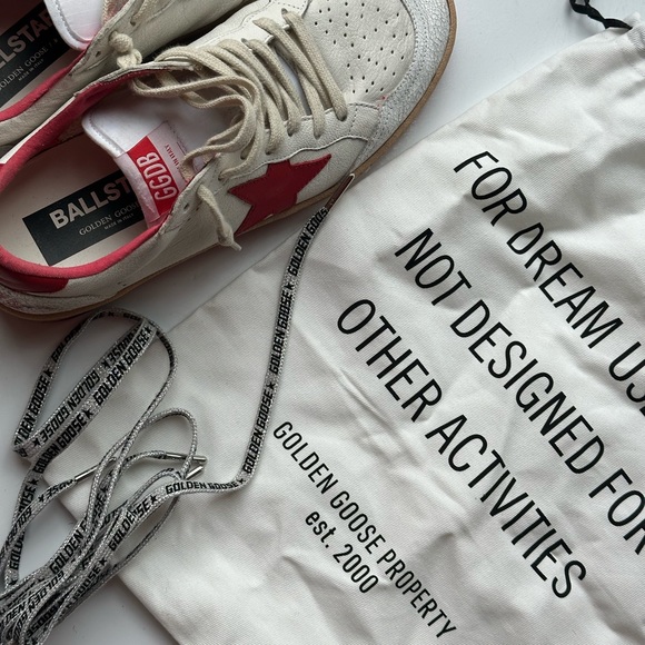 Golden Goose Cream and Red Star Sneakers - Picture 6 of 11